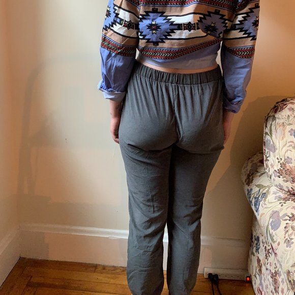 High-waisted joggers - Picture 2 of 6